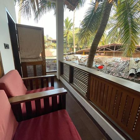 Dunhill Beach Resort Agonda Exteriör bild