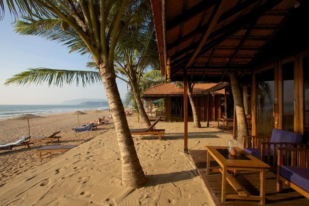 Dunhill Beach Resort Agonda Exteriör bild