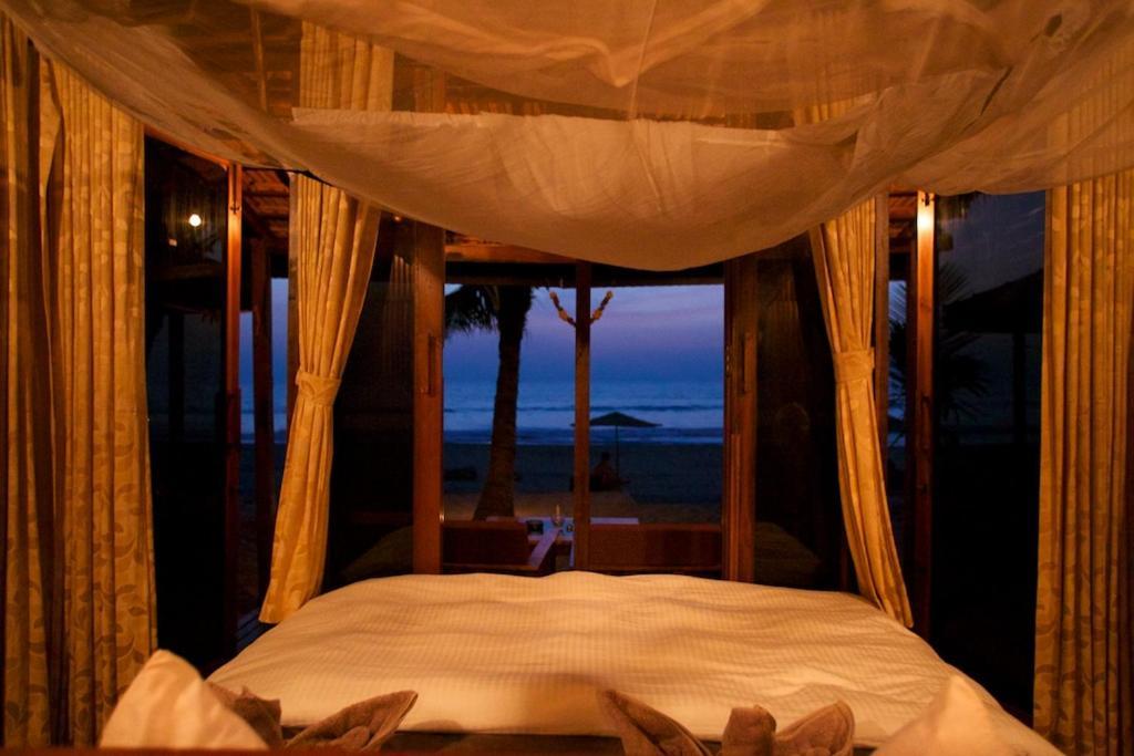 Dunhill Beach Resort Agonda Exteriör bild