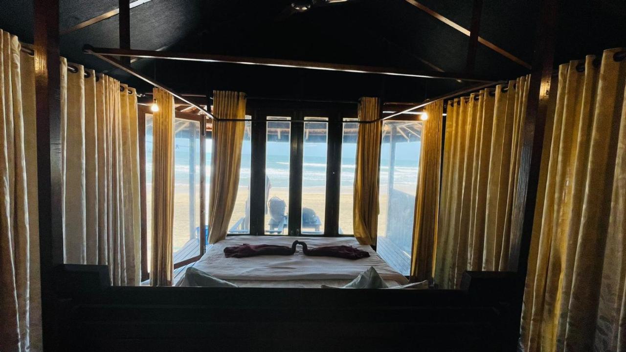 Dunhill Beach Resort Agonda Exteriör bild