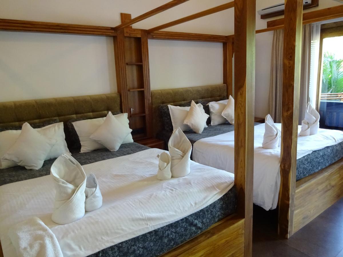 Dunhill Beach Resort Agonda Exteriör bild