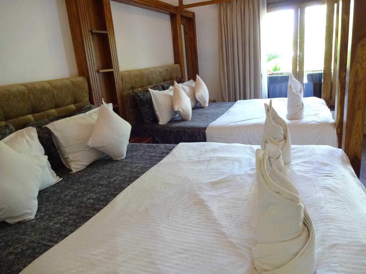 Dunhill Beach Resort Agonda Exteriör bild
